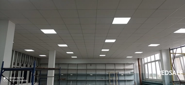 Монтаж потолка, электрики и LED панелей. Использовались гипсокартон, профили и качественные светодиодные панели. Работа выполнена аккуратно, с соблюдением всех норм и стандартов.