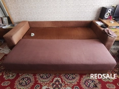 Перетяжка дивана, у клиента непосредственно дома 