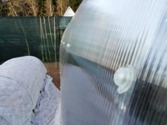 Лучшее крепление саморезами - силиконовая прокладка с крышкой