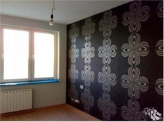 Проклейка флизелиновых обоев