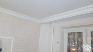 Поклейка обоев, установка плинтуса