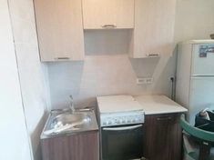 Самая простенькая кухня. Бюджетная, быстрая сборка.