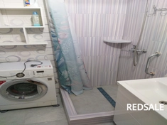 Демонтажные работы.
Укладка плитки. 
Штукатурные работы.
Изготовление поддона. 
Разводка труб. 
Разводка электрики.
Установка посуды. 
Туалет, ванна под ключ.