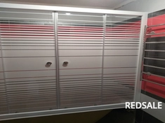 Штукатурка стен.
Разводка сантехники.
Укладка плитки.
Установка посуды. 
Ванна,туалет под ключ.