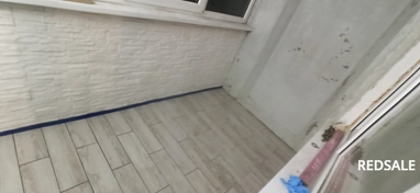 Балкон под ключ, монтаж теплового поля,облицовка пола керамогранитом ,стена утеплена,заармирована сеткой и укладка декоративного камня 