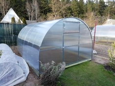 Теплица 4 метра на деревянном фундаменте