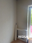 Поклейка флизелиновых обоев в комнате 15м.кв