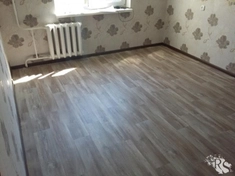 Укладка линолеума в квартире