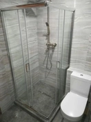 Установка душевого уголка